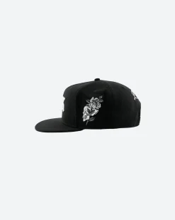 Stay True Snapback